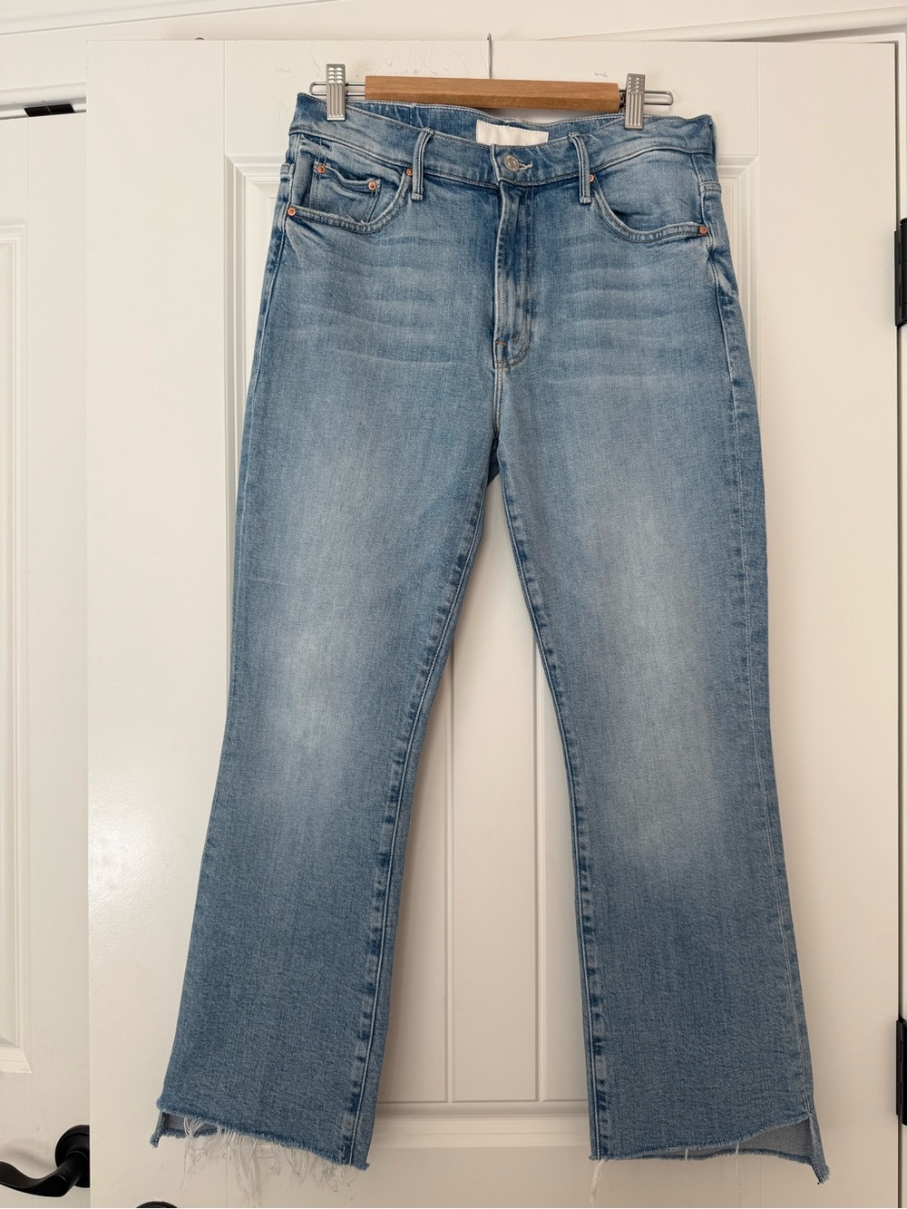 MOTHER Insider Crop Step Fray Jeans in “I Confess” wash